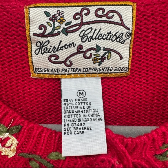 Vintage Heirloom Collectibles Medium Red Embroidered Patchwork Heart Cardigan - Picture 2 of 12